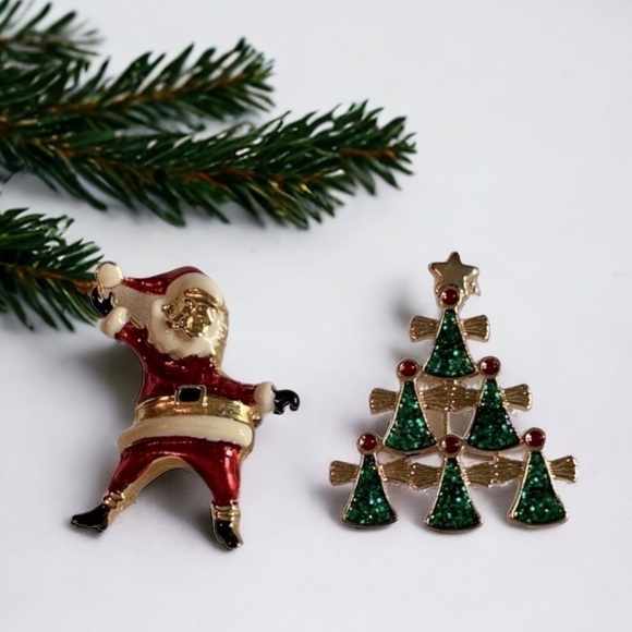 PAIR of Christmas Pins - Santa and Angel Tree Brooches - Picture 5 of 5